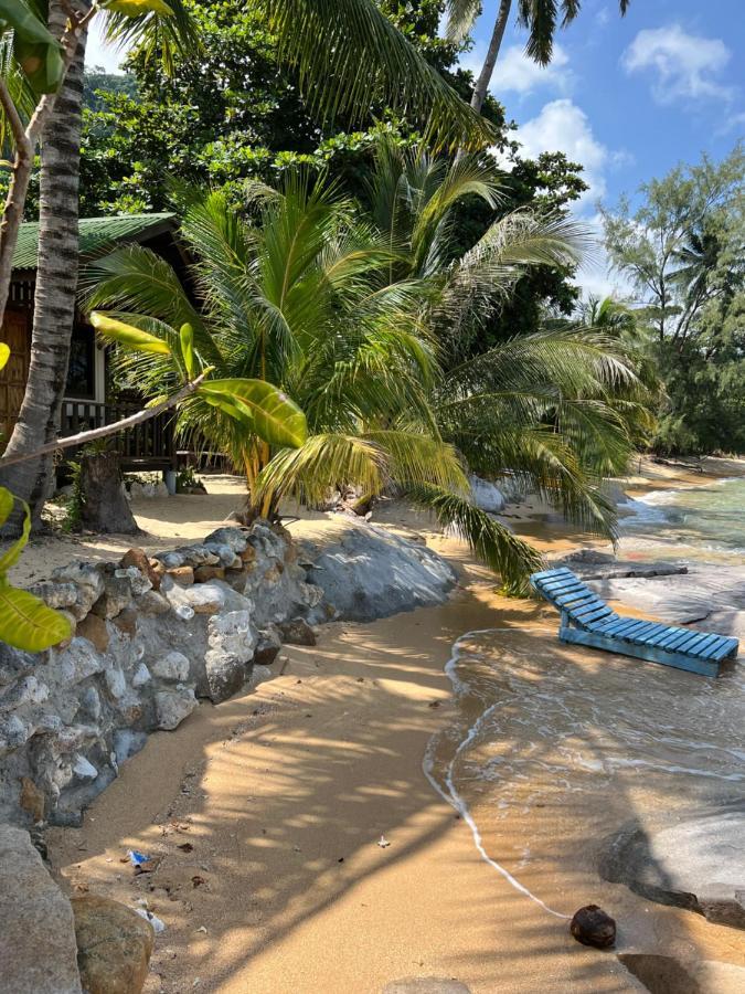 Beach House Kampung Genting Bagian luar foto
