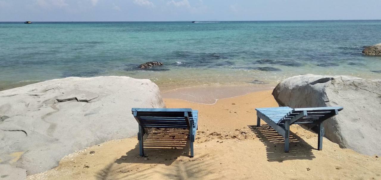 Beach House Kampung Genting Bagian luar foto